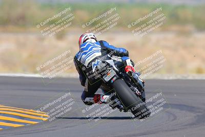 media/Oct-09-2022-SoCal Trackdays (Sun) [[95640aeeb6]]/Turn 14 Backside (1125am)/